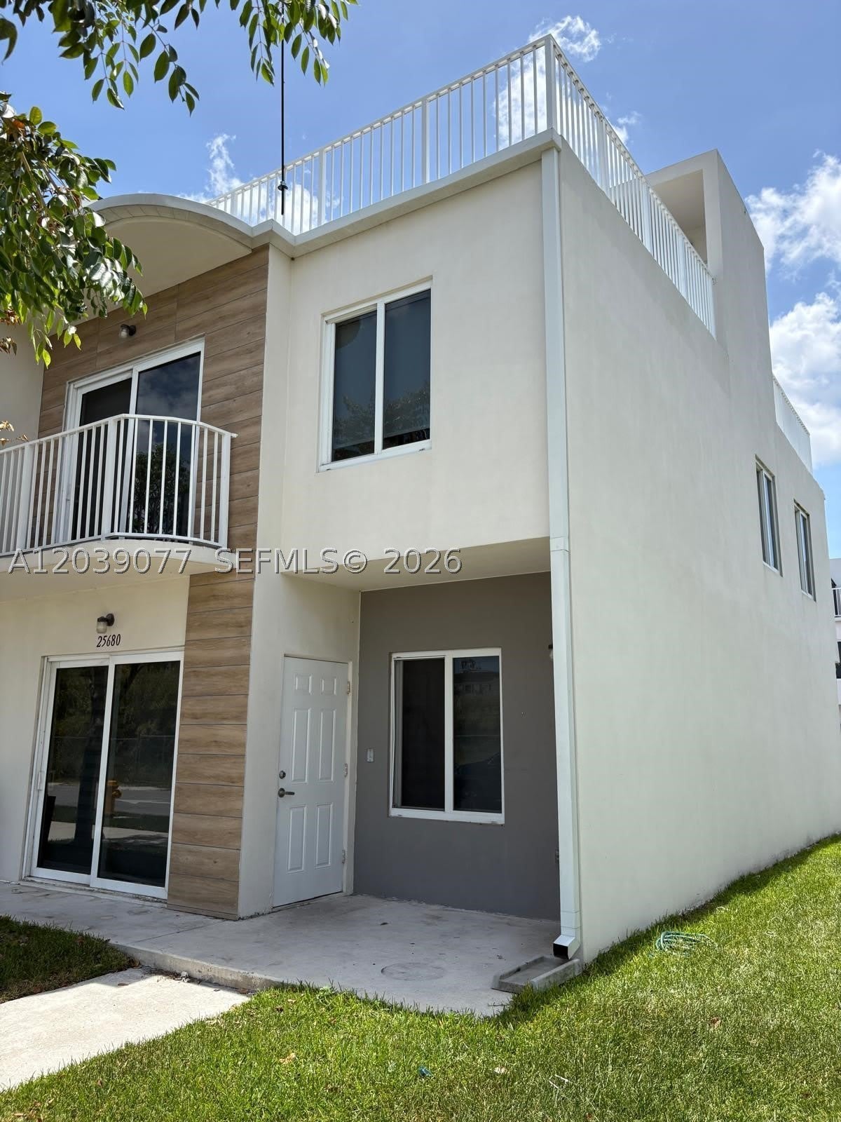 25680 SW 143rd Path – photo 2