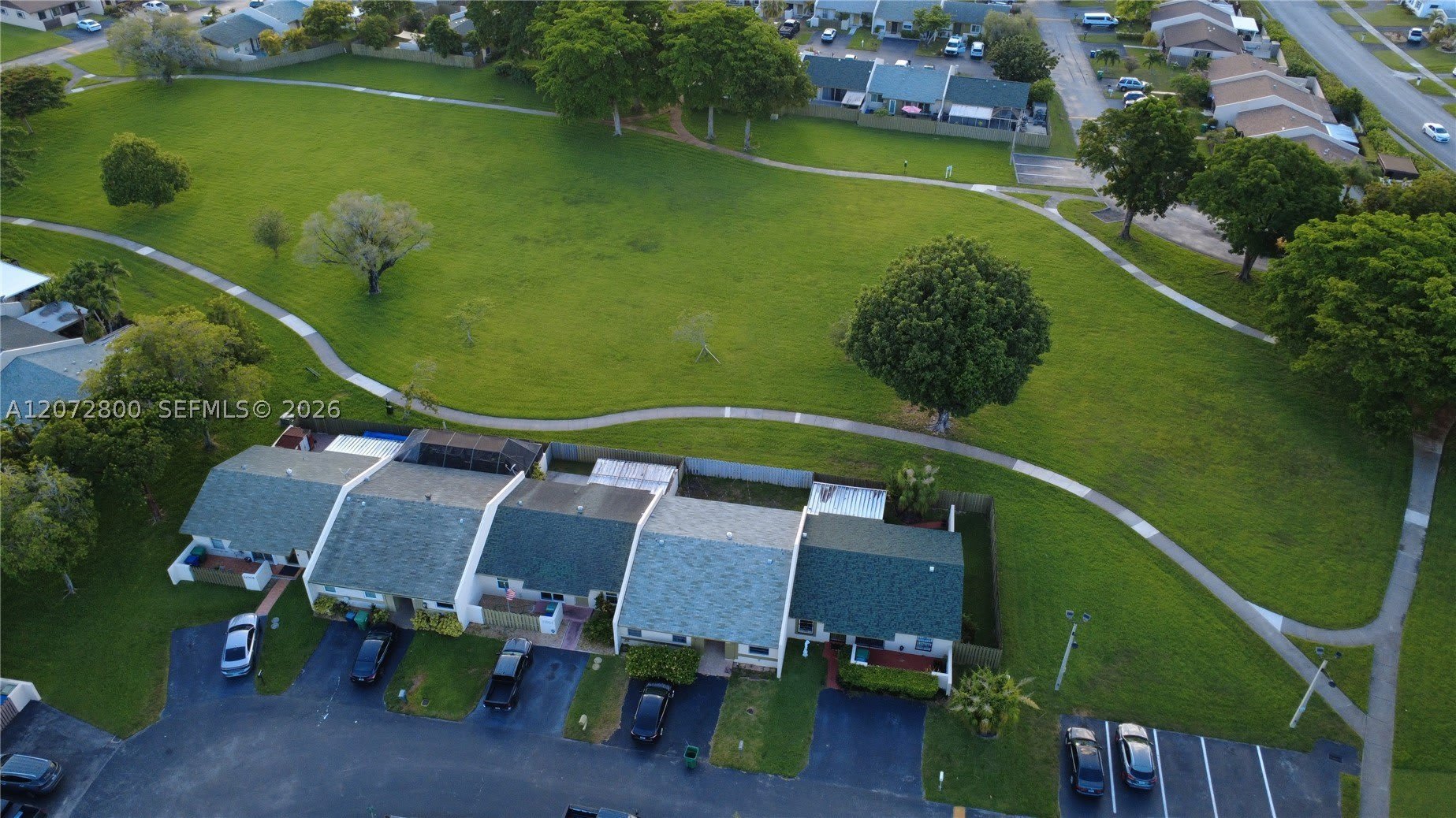 11002 SW 122nd Pl – photo 2