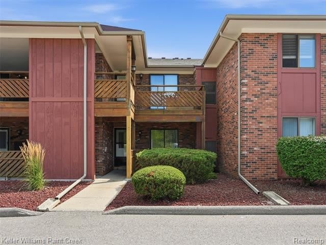 16490 Clarkson Drive – photo 2