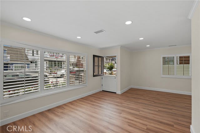 121 Topaz Avenue – photo 4