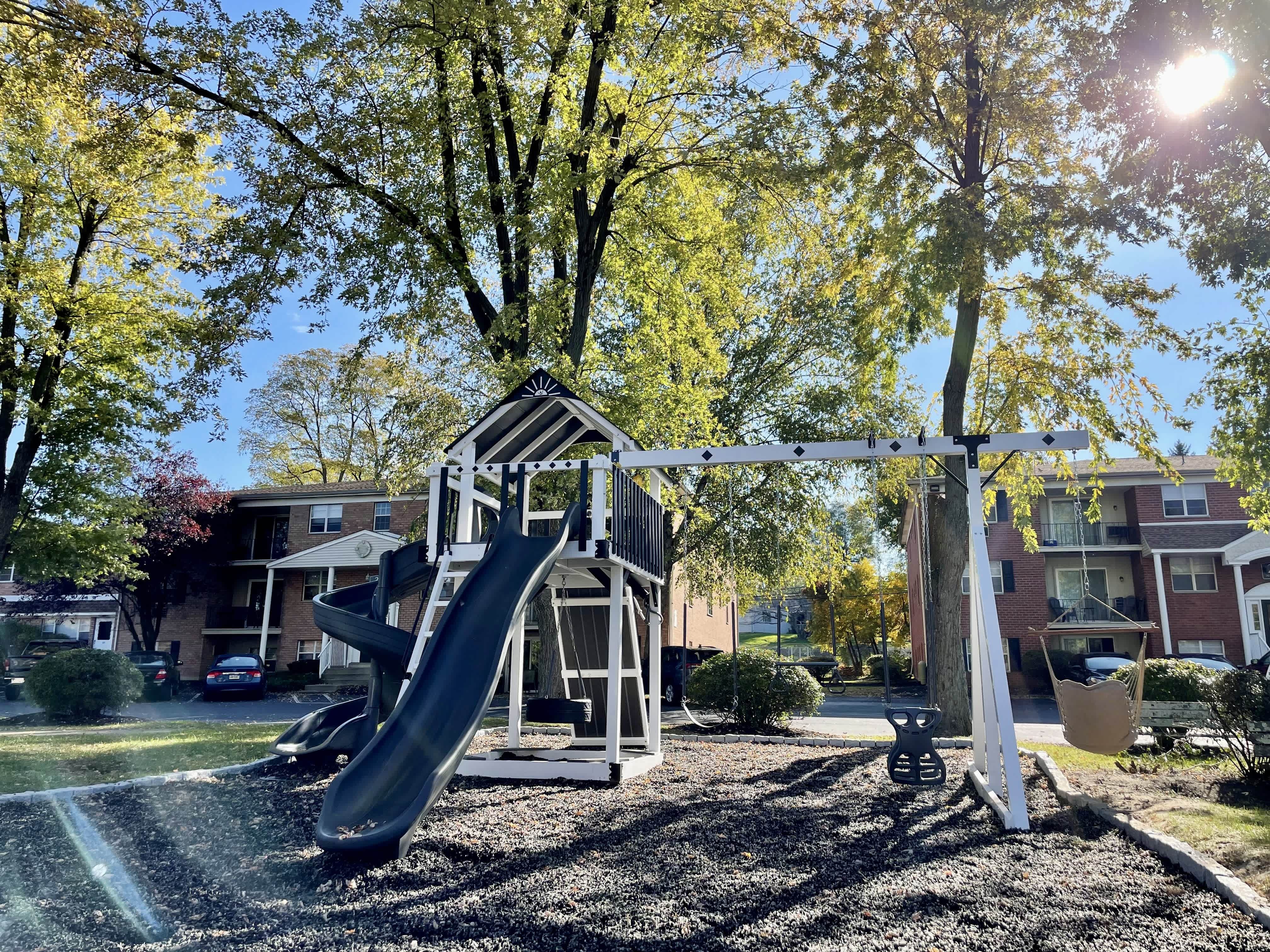 Croftwood Apartments – photo 1