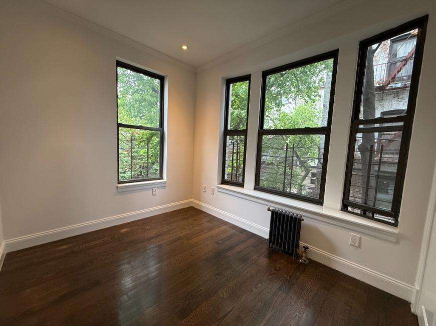358 11Th Street – photo 4