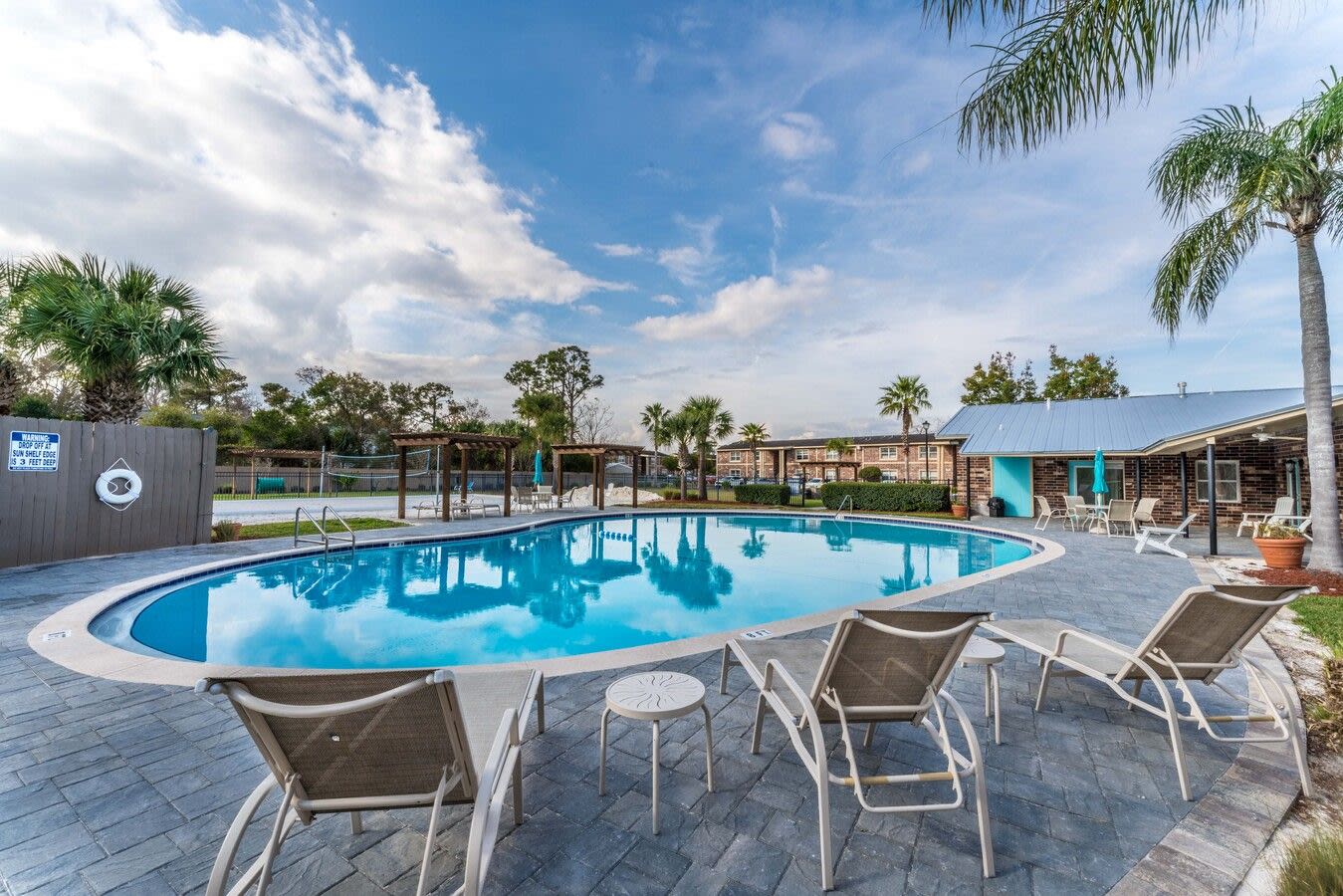 Sea Oats Apartments – photo 2