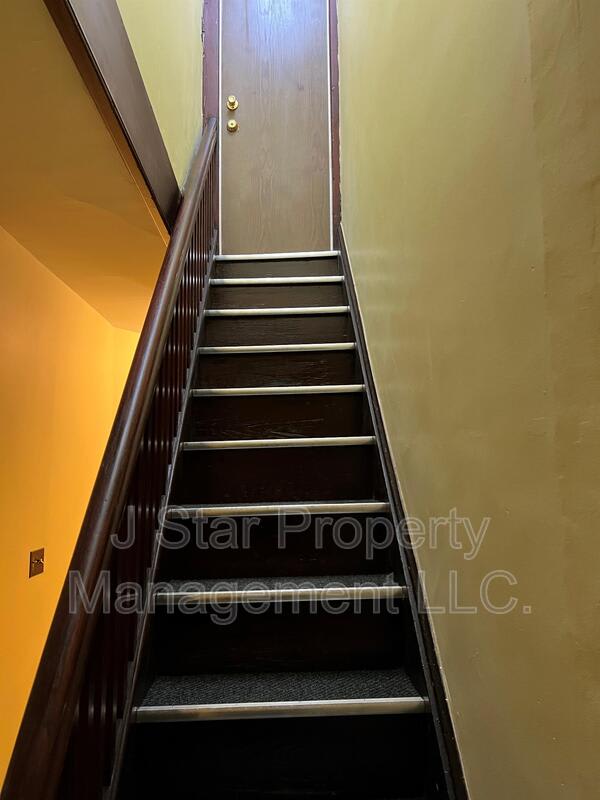1566 North 10th Street – photo 1