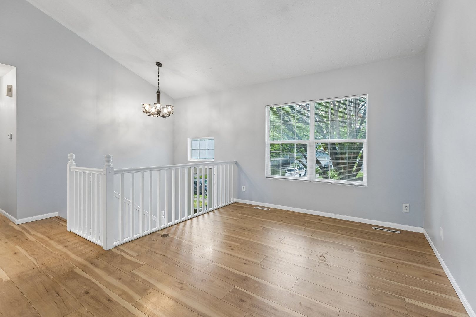 3 Bedroom home with massive deck! – photo 3