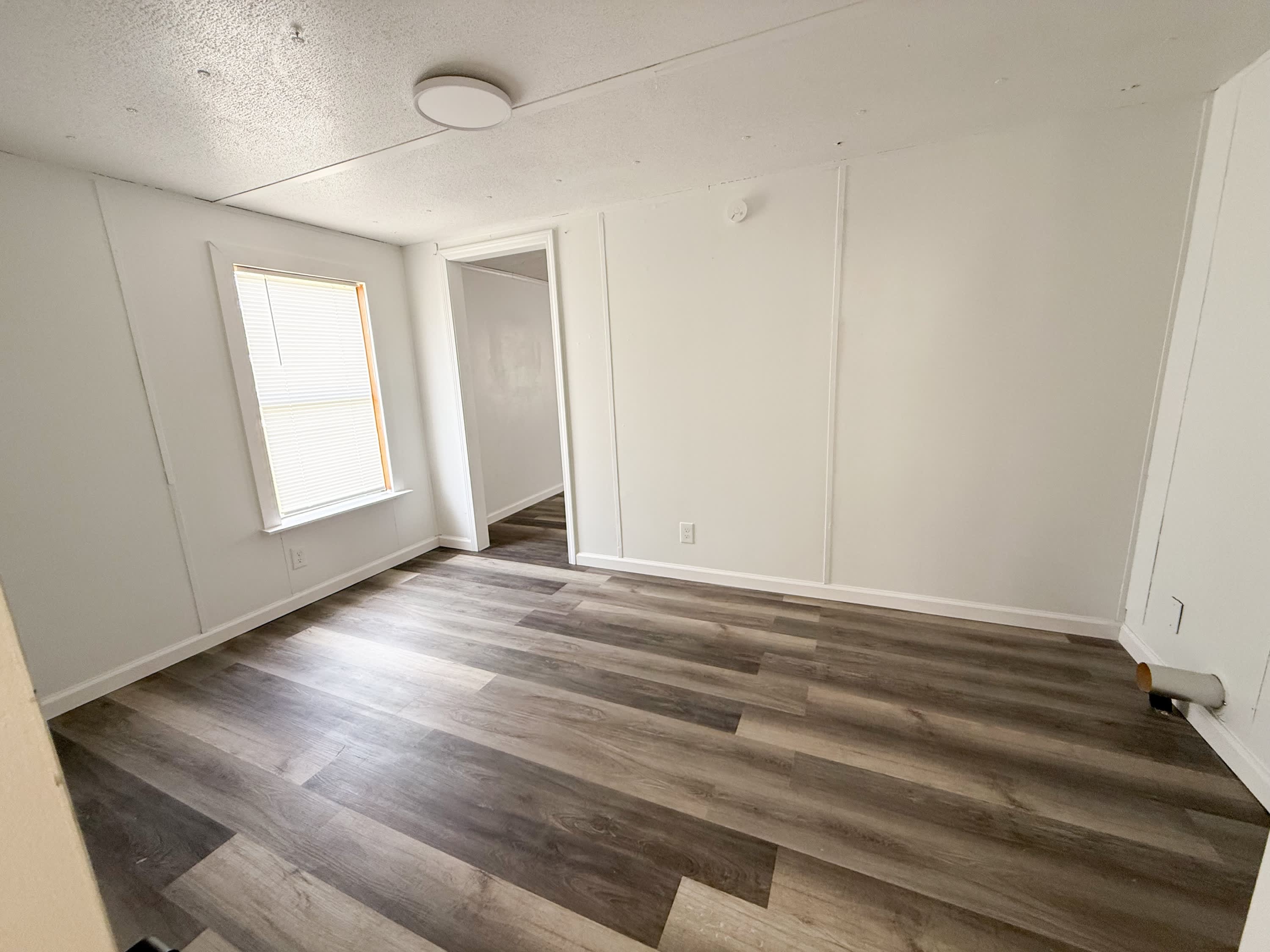 1594 Dixon Road – photo 4