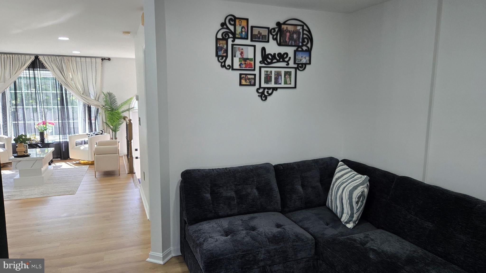 1421 Bluemont Court – photo 2