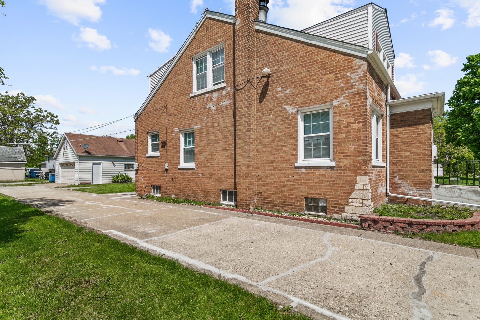 14336 S Harrison Avenue – photo 3
