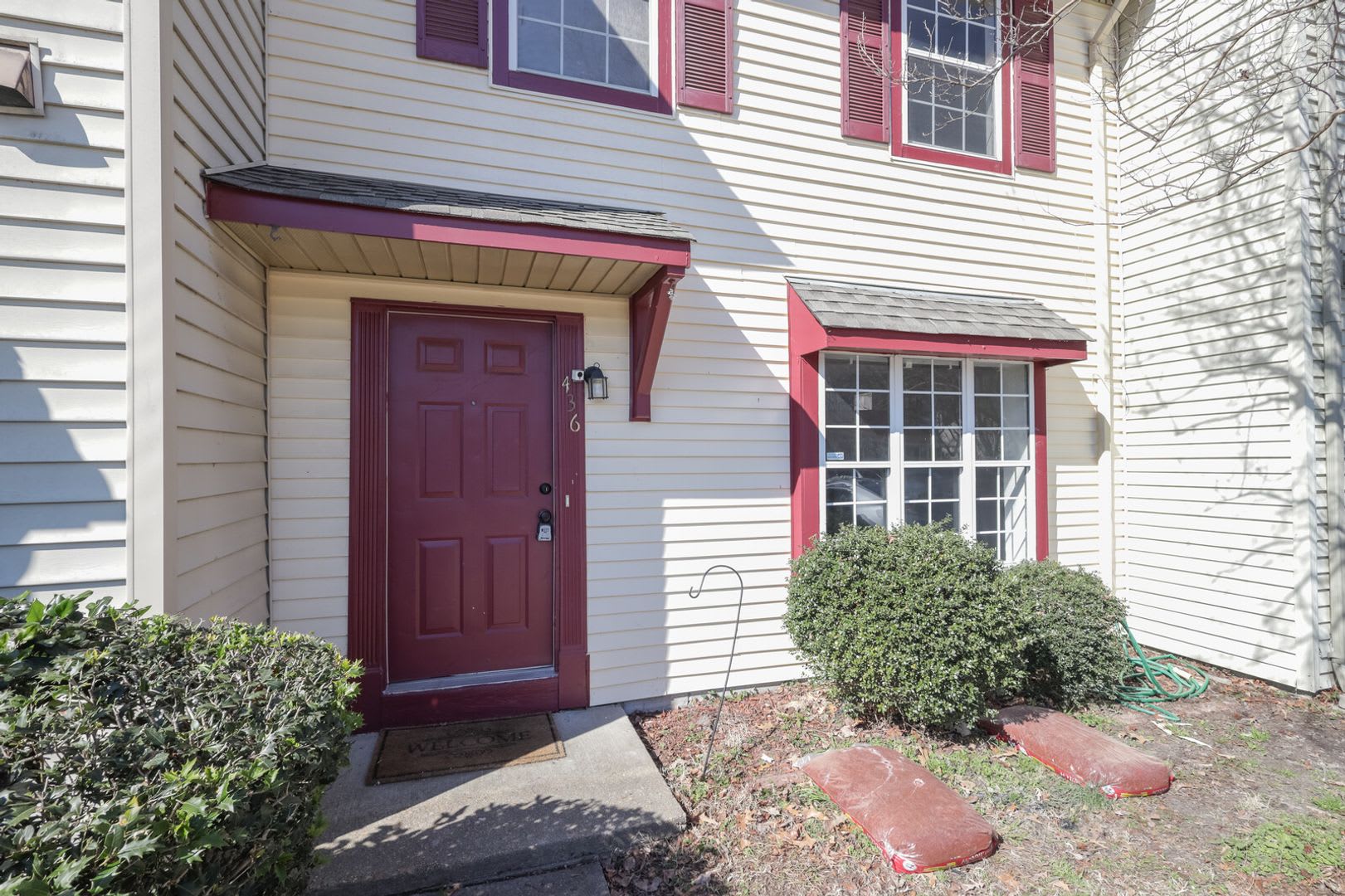 Space To Settle In Convenience To Keep You Connected 3 Bedrooms 1 5 Baths In Virginia Beach S Northridge Community – photo 4