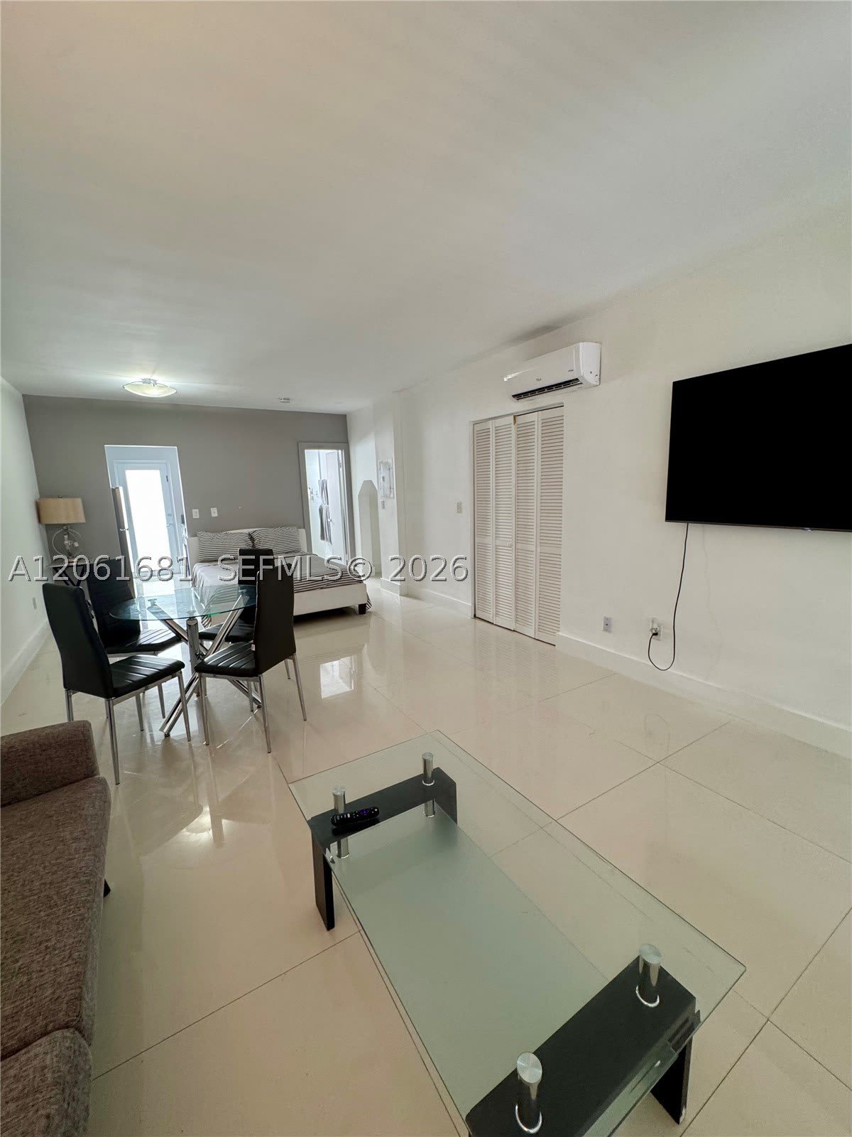 1604 Drexel Ave – photo 2
