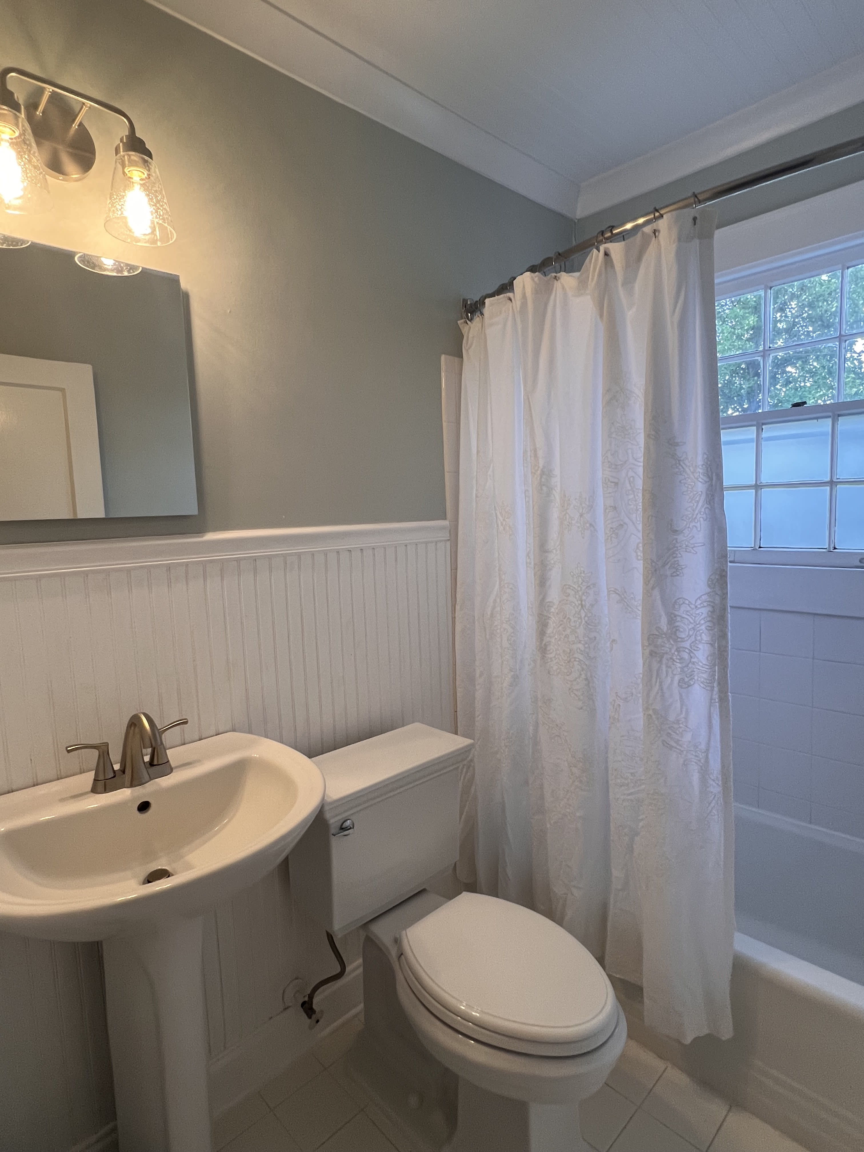 124 North Laurel Avenue – photo 5