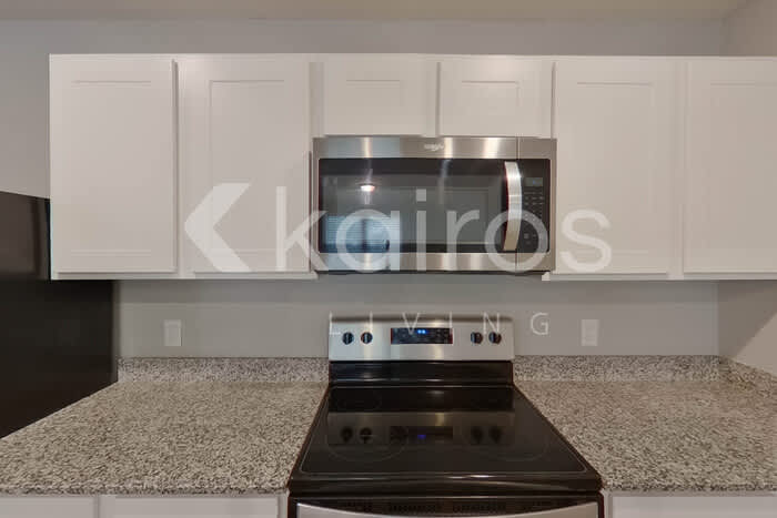 2509 Upland Circle Southeast – photo 4