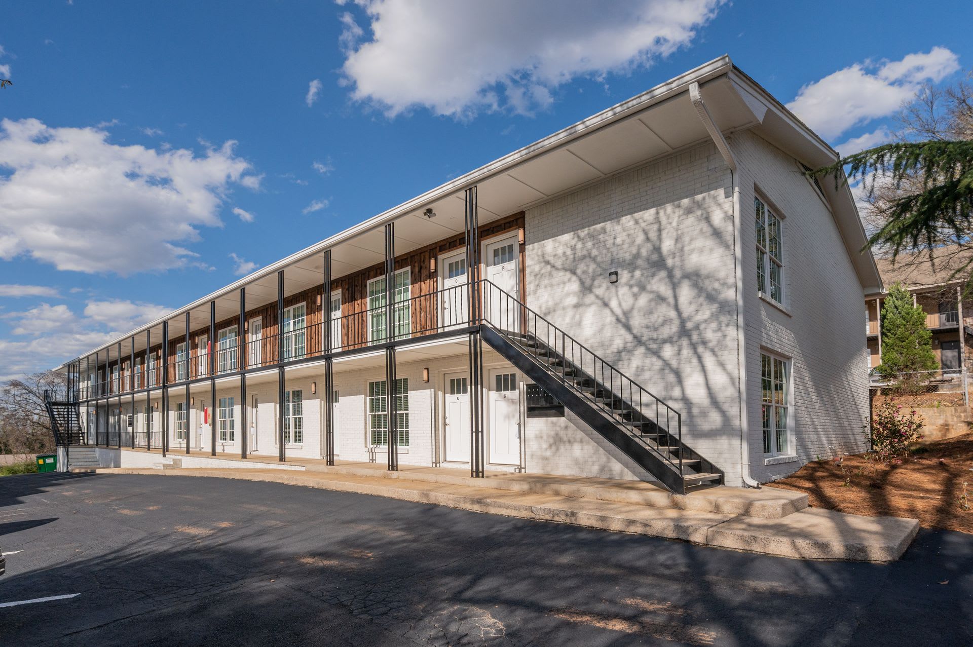 Southside Manor – photo 1