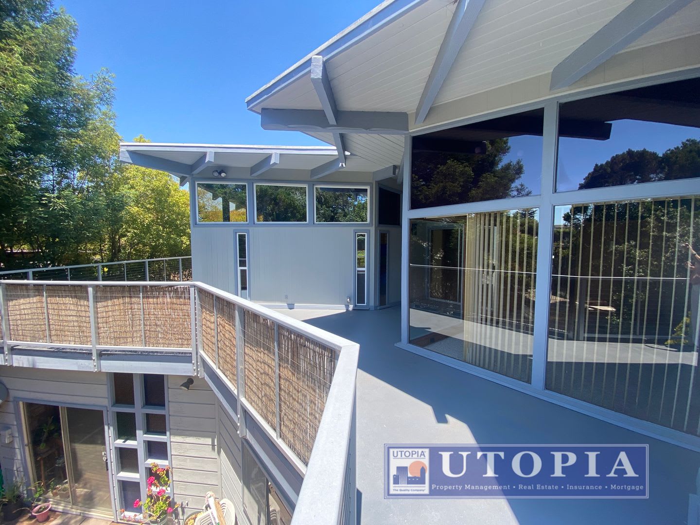 Sunny Spacious Home Near Sunny Cove Beach – photo 1