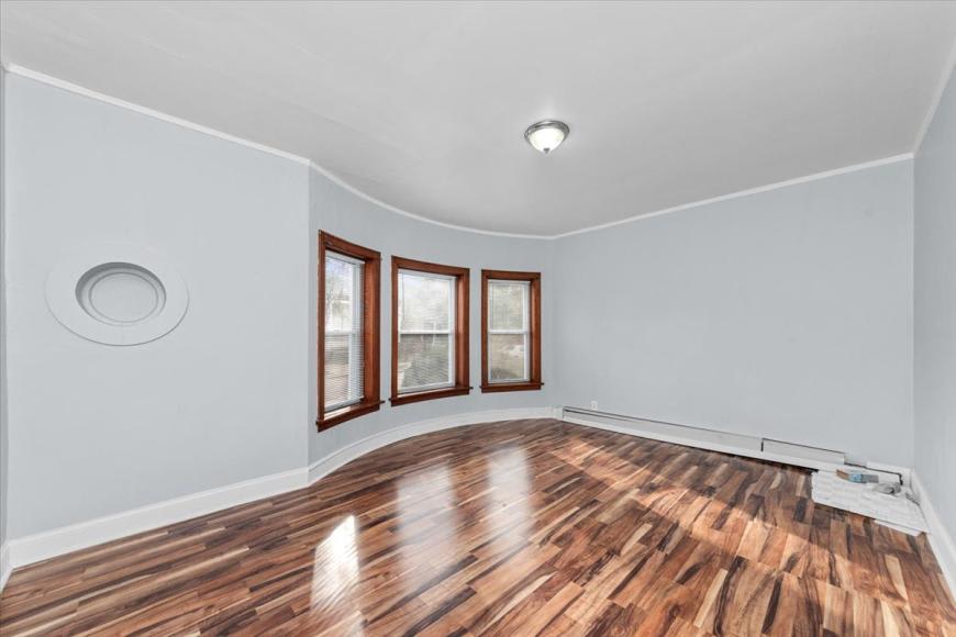 11314 S Prairie Ave – photo 2