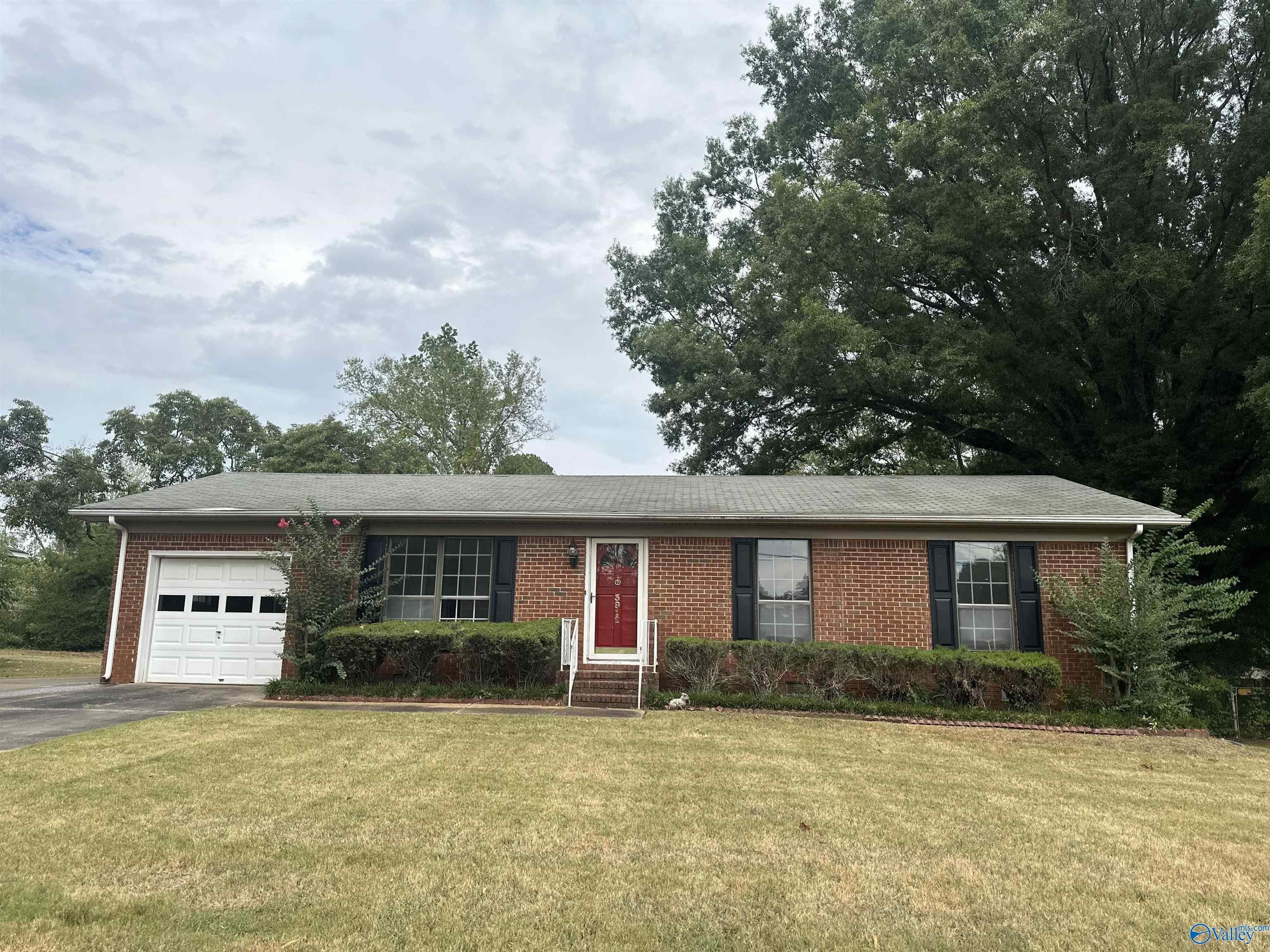 3912 Richland Drive – photo 1