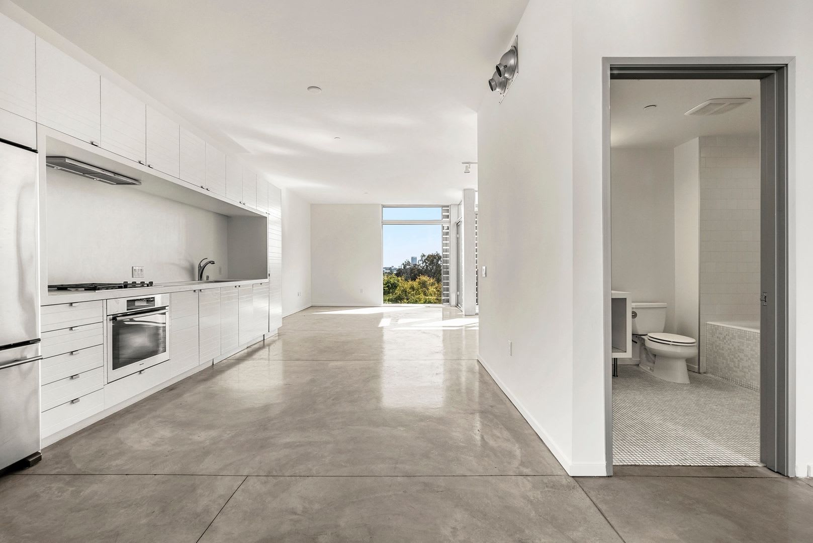 Hancock Condos (Owned) – photo 2