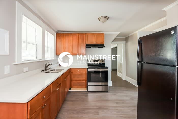 2620 Midland Avenue – photo 5
