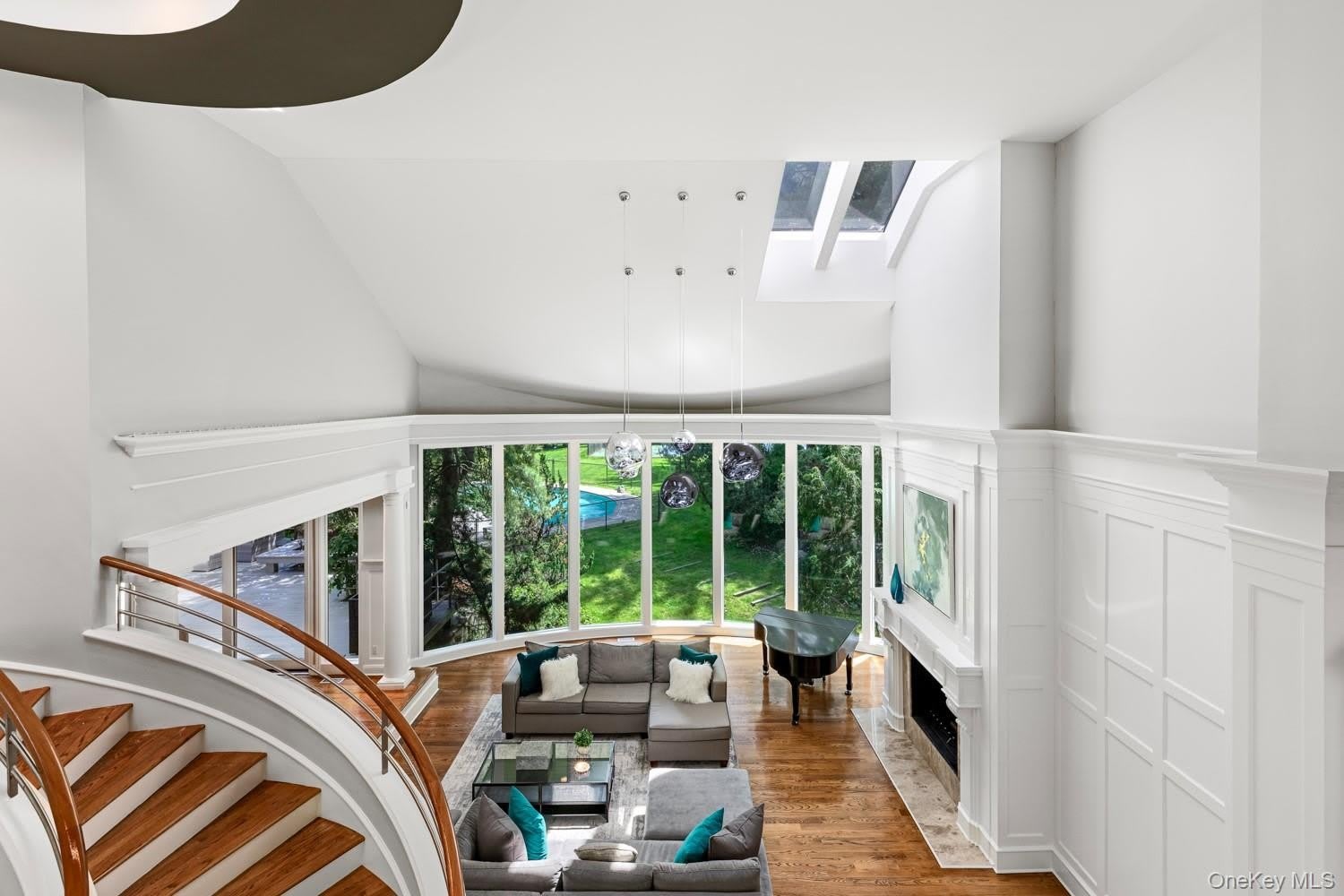 5 Coachmans Court – photo 4