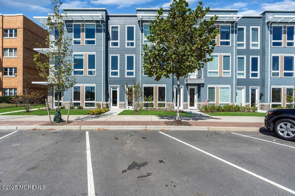 201 Sunset Avenue – photo 2