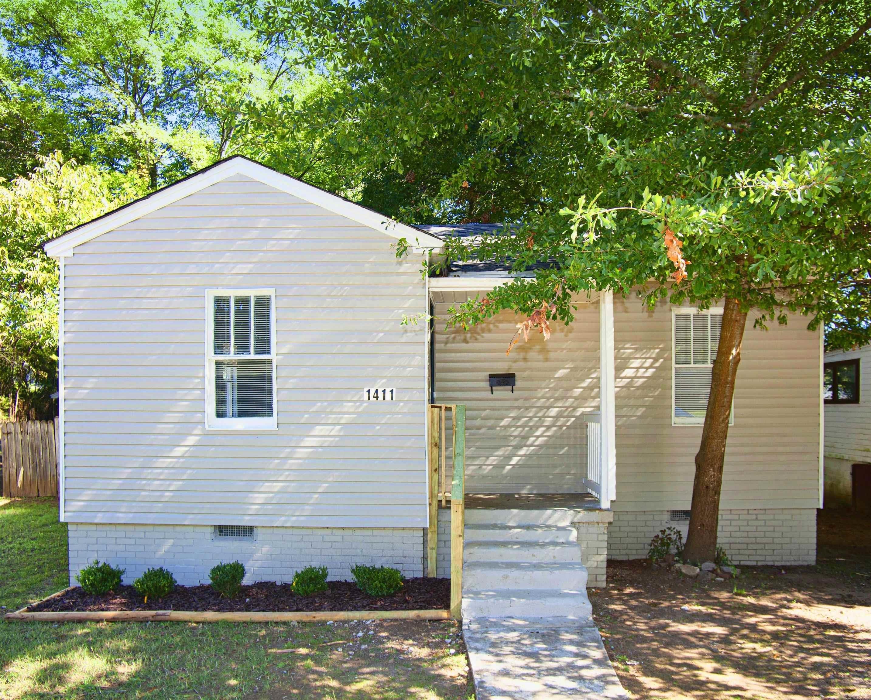 1411 S Jackson Street – photo 1