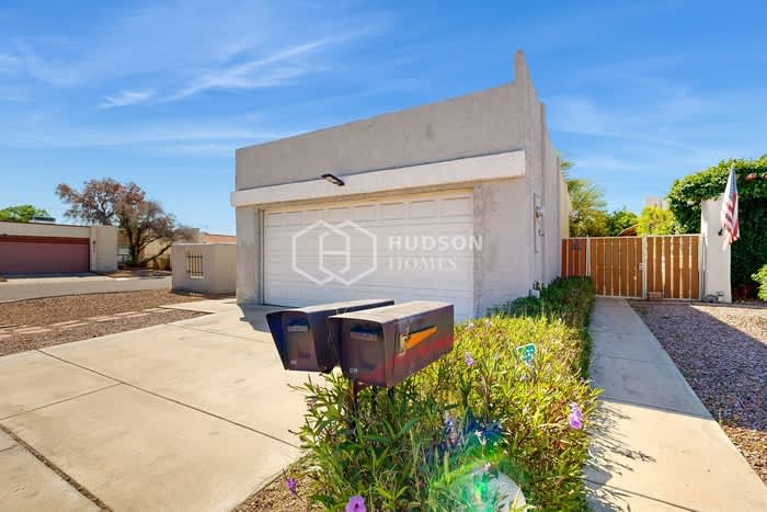5135 West Mission Lane – photo 3
