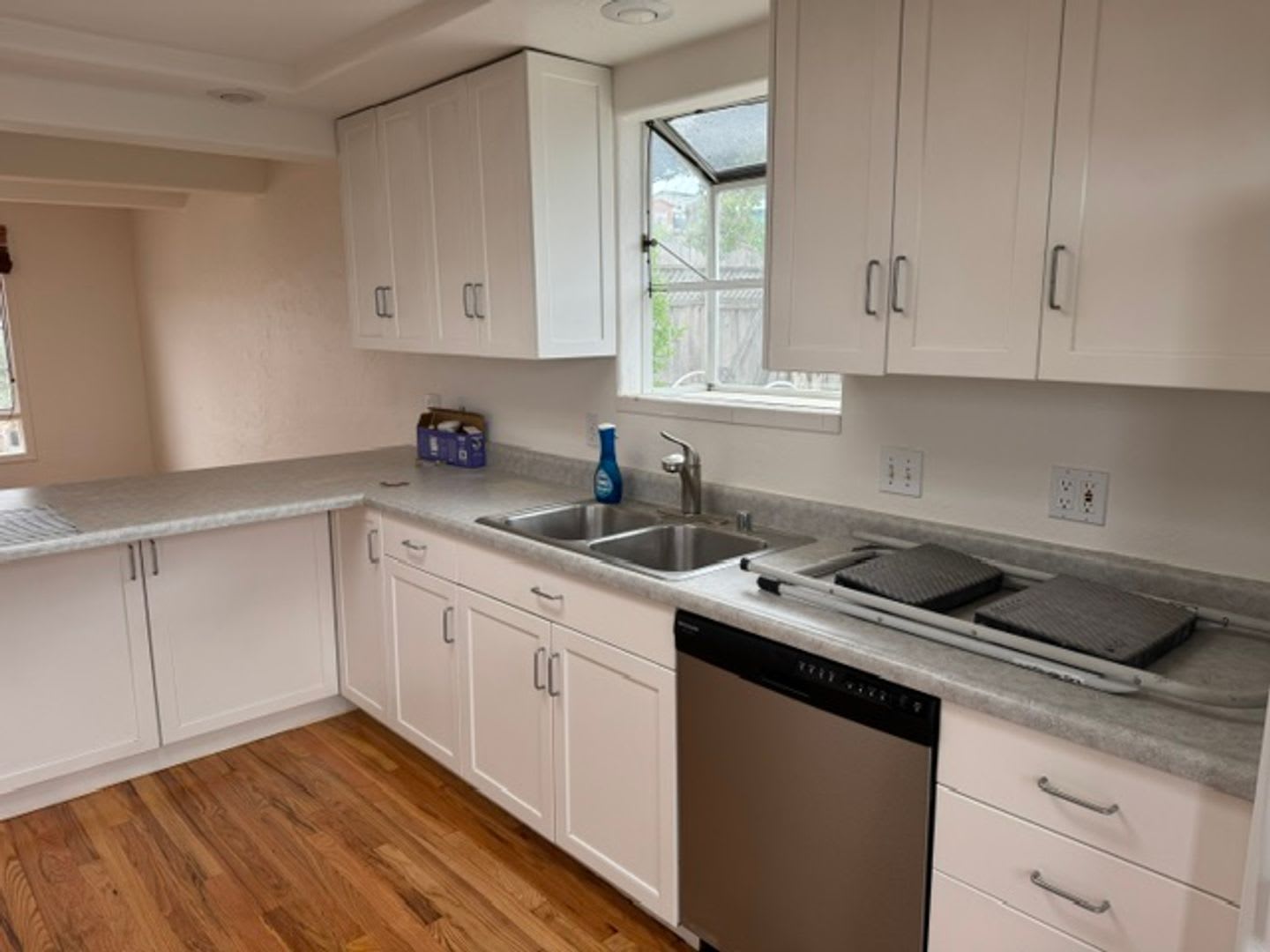 Great two bedroom house in upper Seaside – photo 3