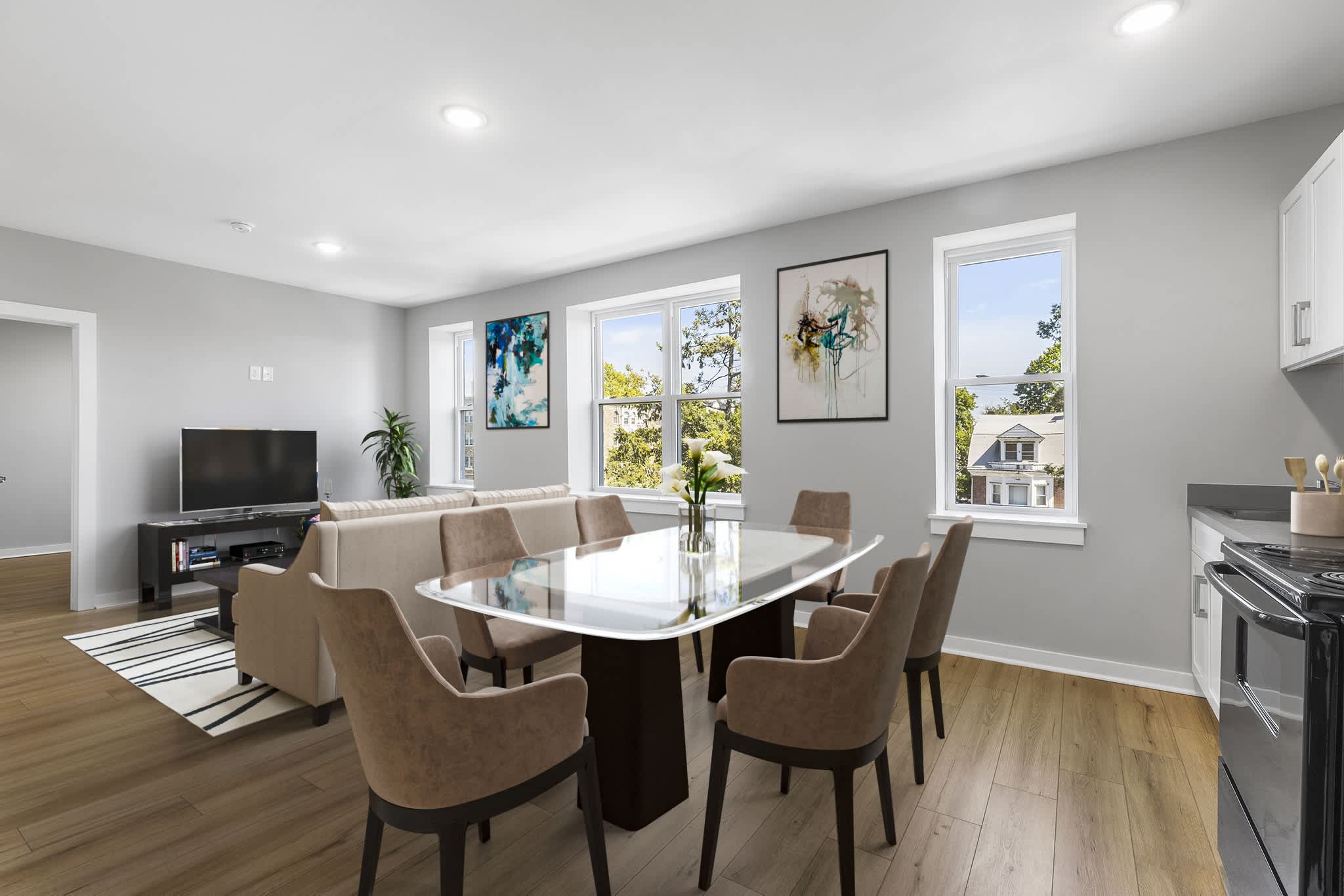 2607 Tremont St – photo 2