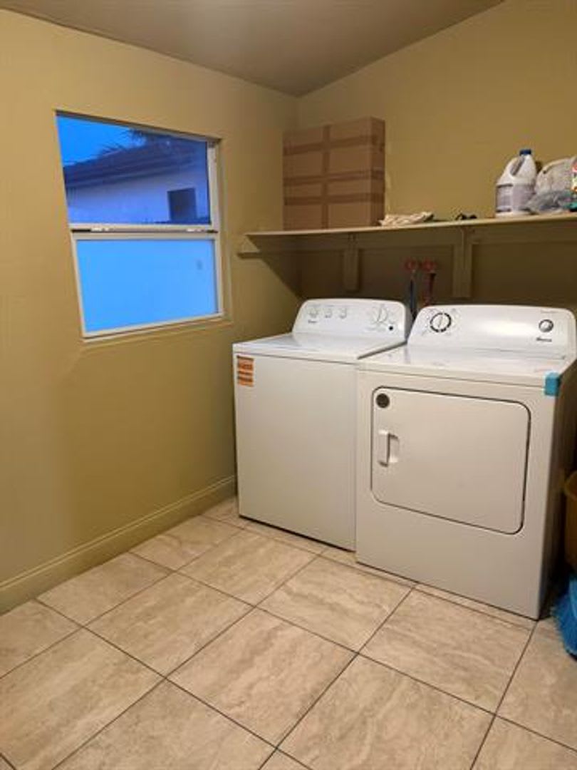 4011 SW 28th St # 4011, West Park, FL 33023 – photo 4