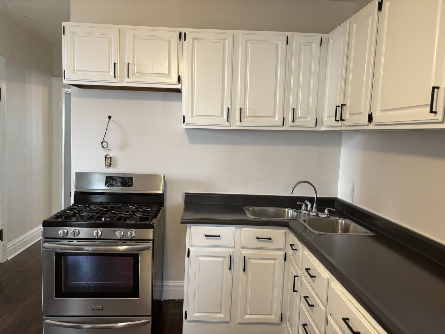 2737 W Belmont Avenue – photo 5