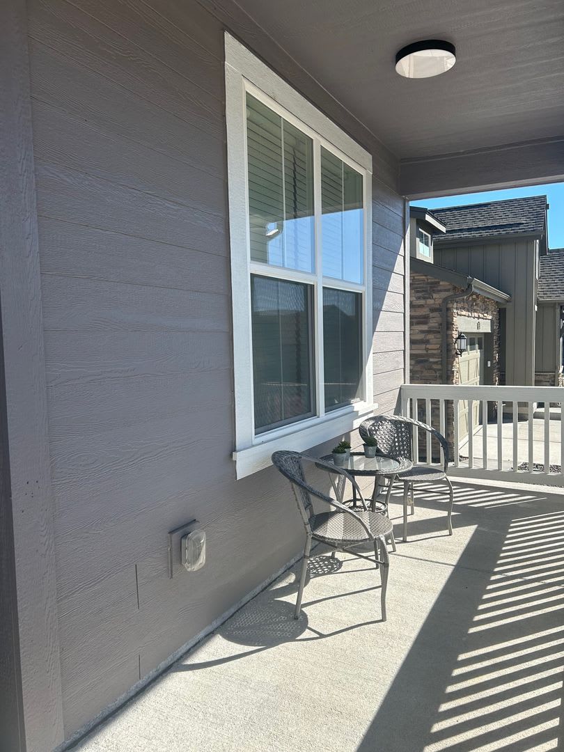 Sterling Ranch Home 3 BR/2 1/2 BA! – photo 4
