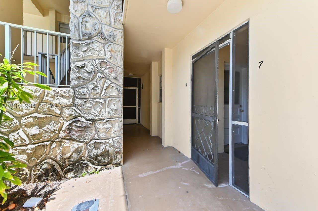 10789 N Military Tr – photo 2