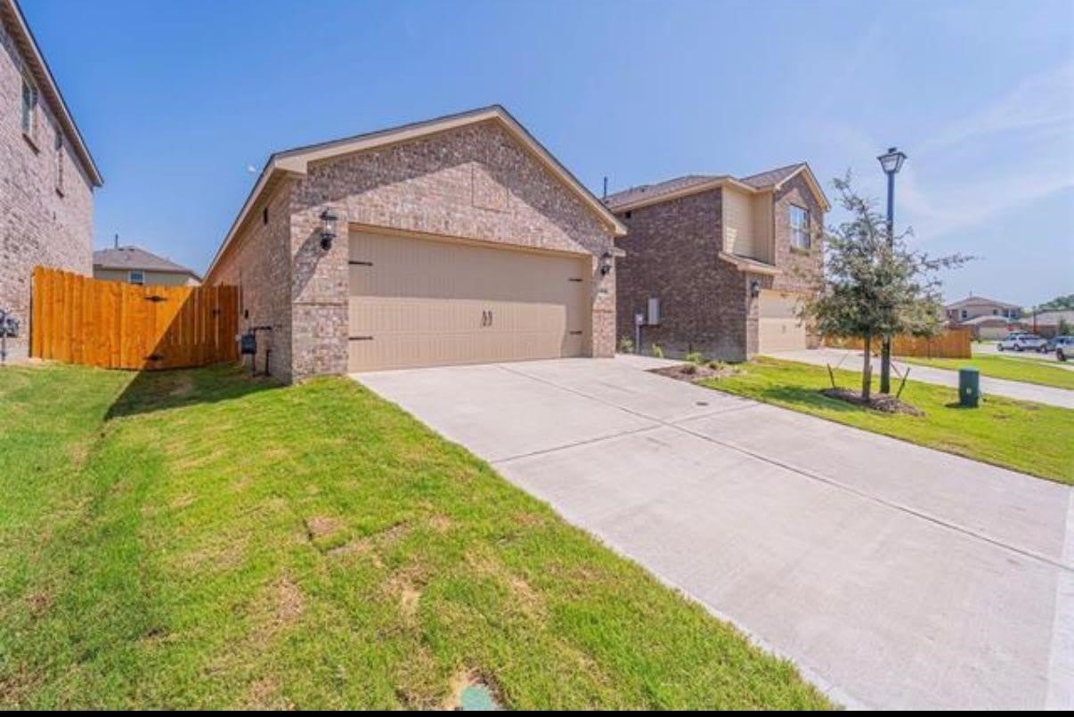 1204 Witherspoon Lane – photo 2