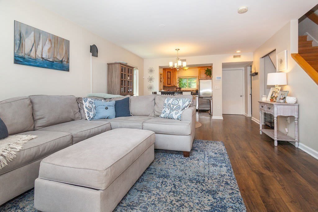 129 Governor Winthrop Rd – photo 3