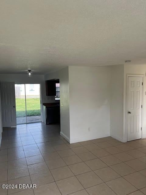 728 Ruby Street – photo 4