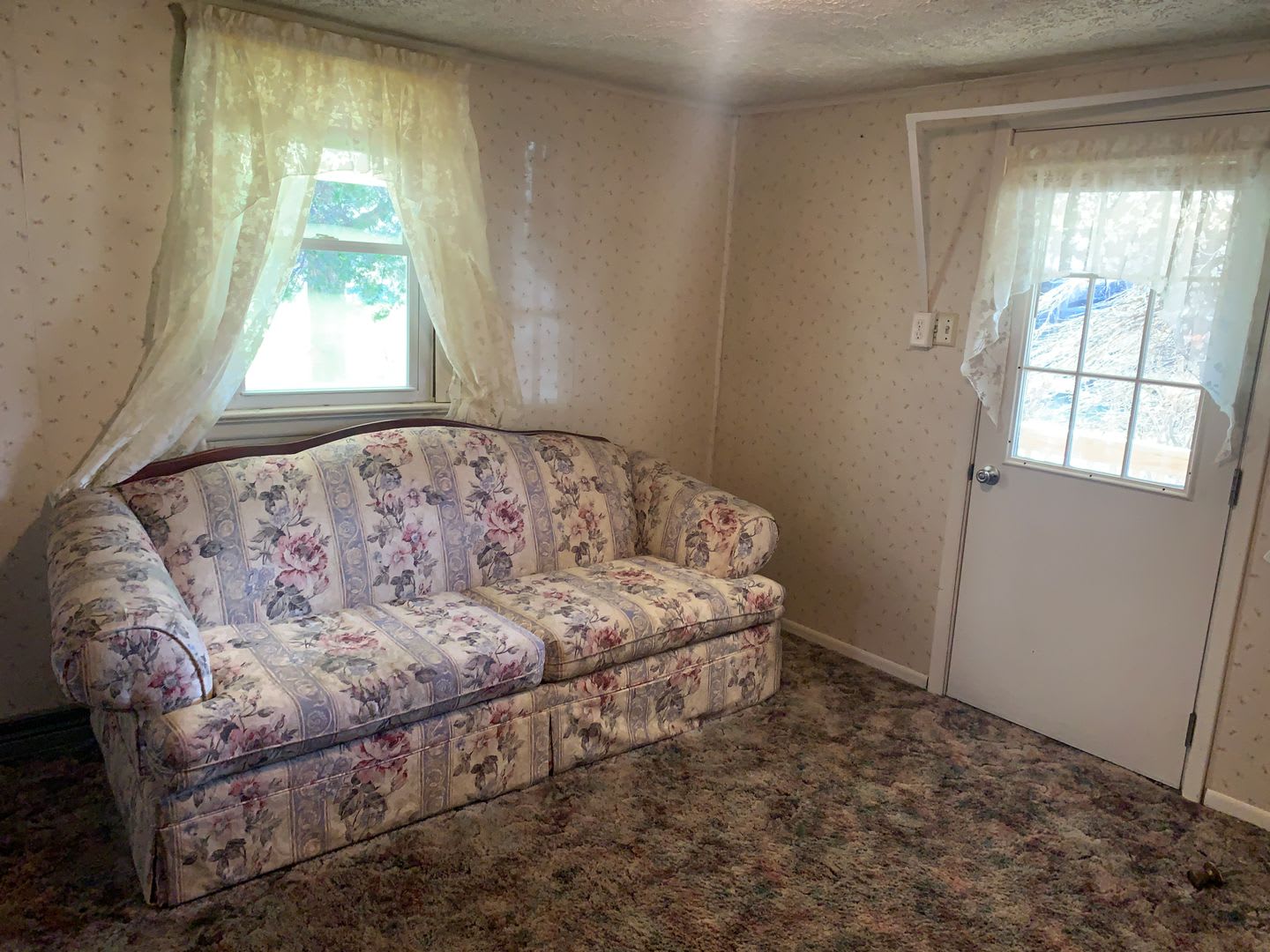 2 bedroom home in Harpers Ferry, WV – photo 2