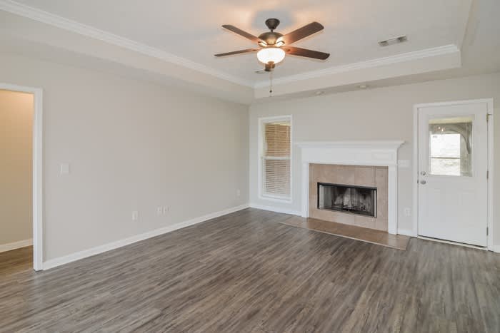 213 Hummingbird Drive – photo 3