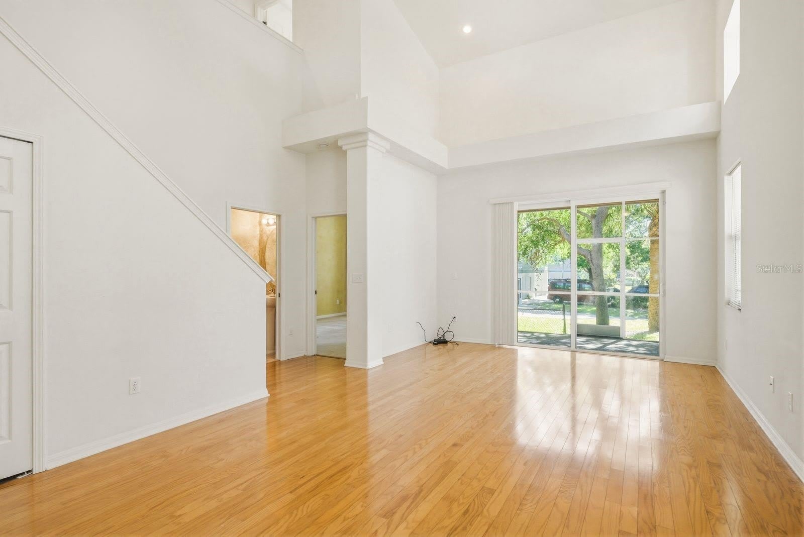1405 Ridge Terrace – photo 3