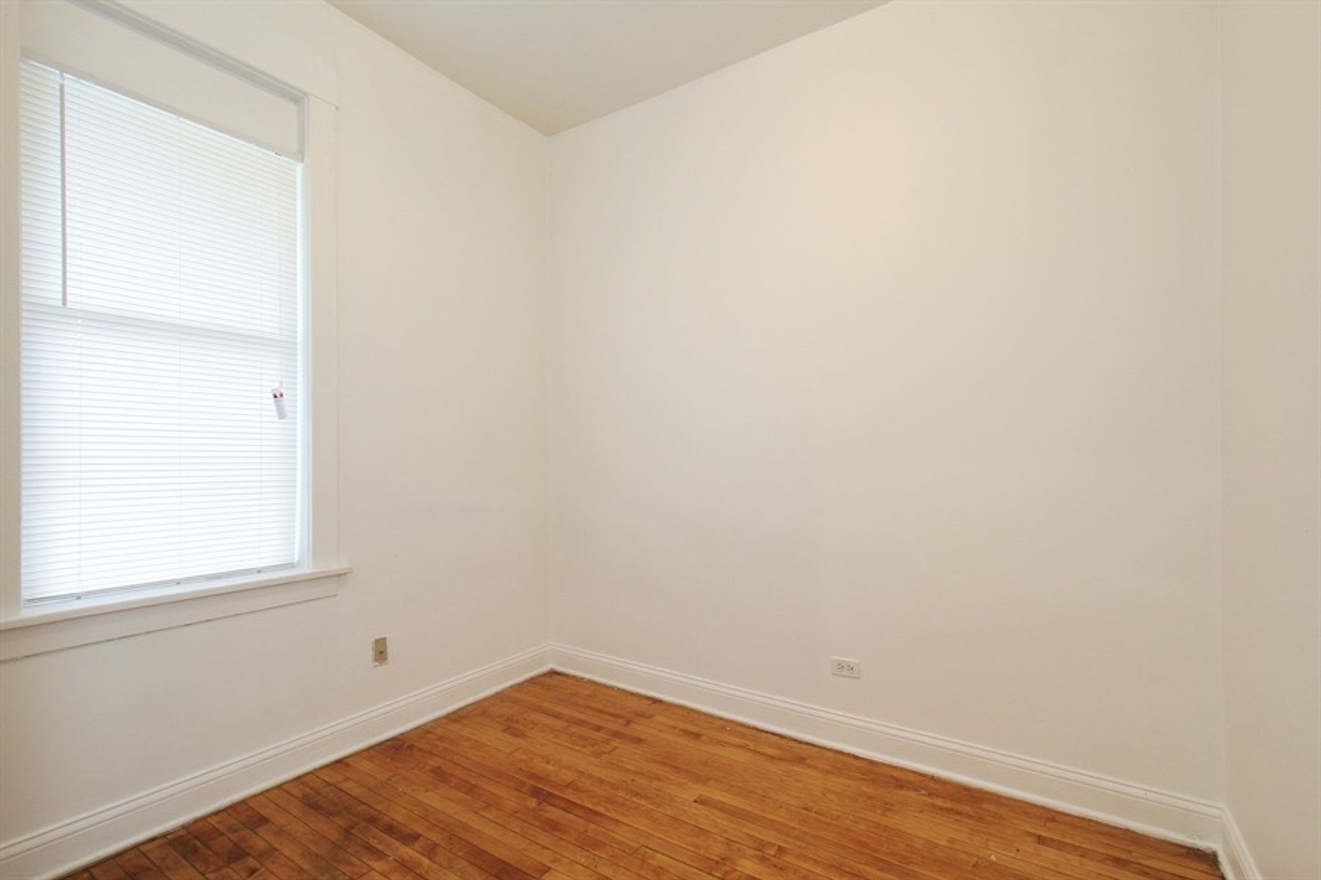 8257 S Coles Ave – photo 5