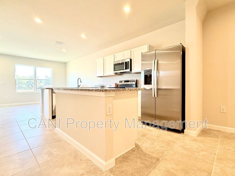 1188 Port Blue Way – photo 5