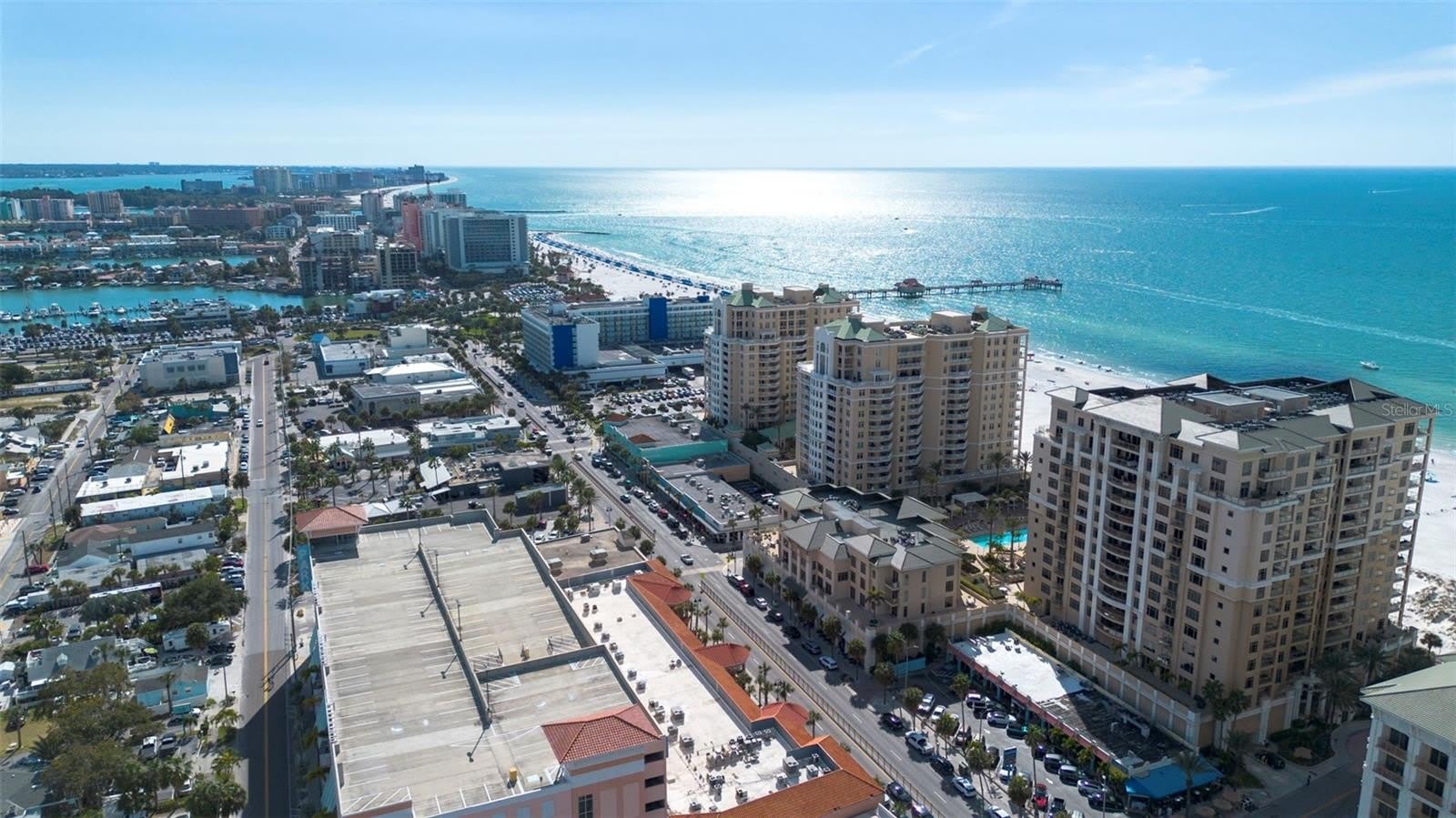 470 Mandalay Avenue – photo 2