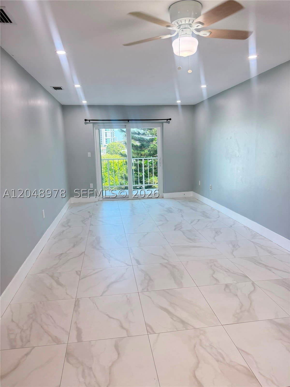 453 Sw 2Nd St – photo 3