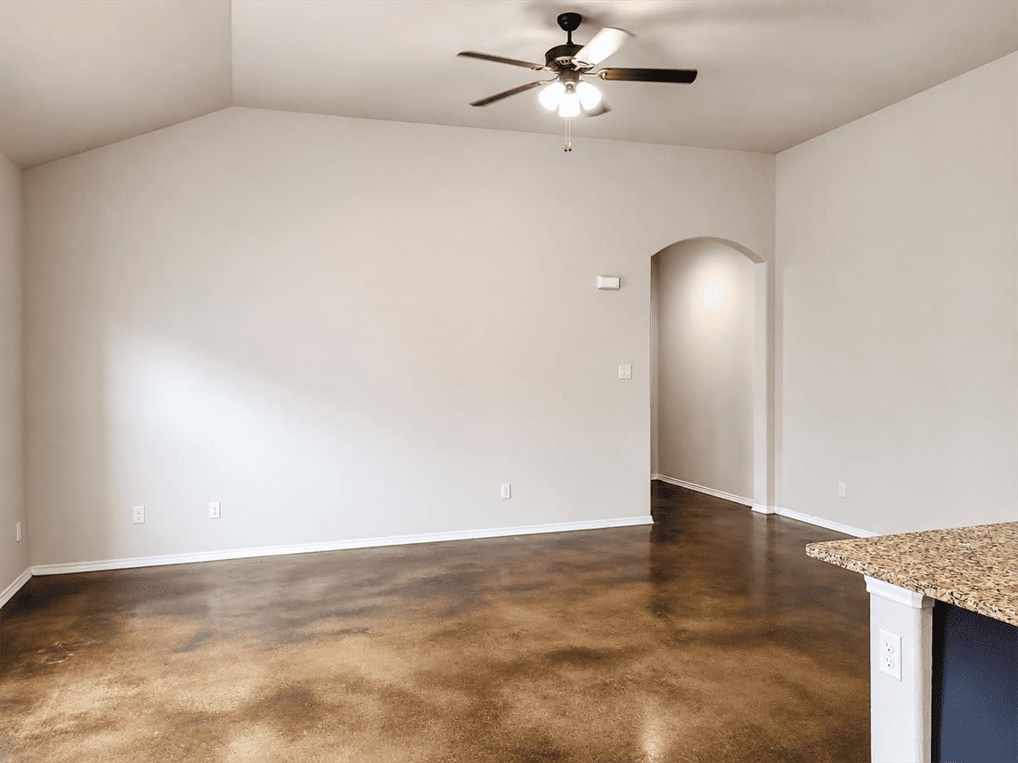 345 Emma Dr – photo 5