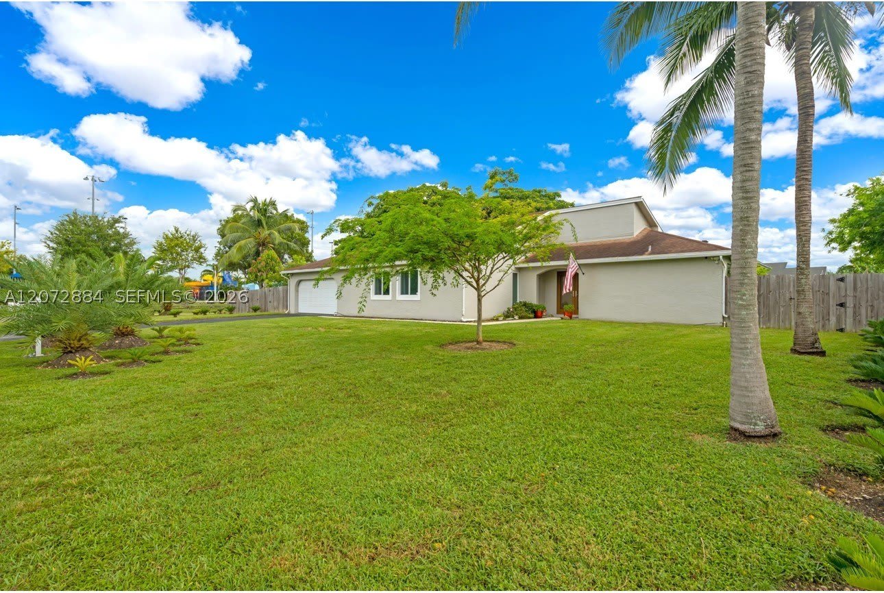 16255 SW 281st St – photo 5