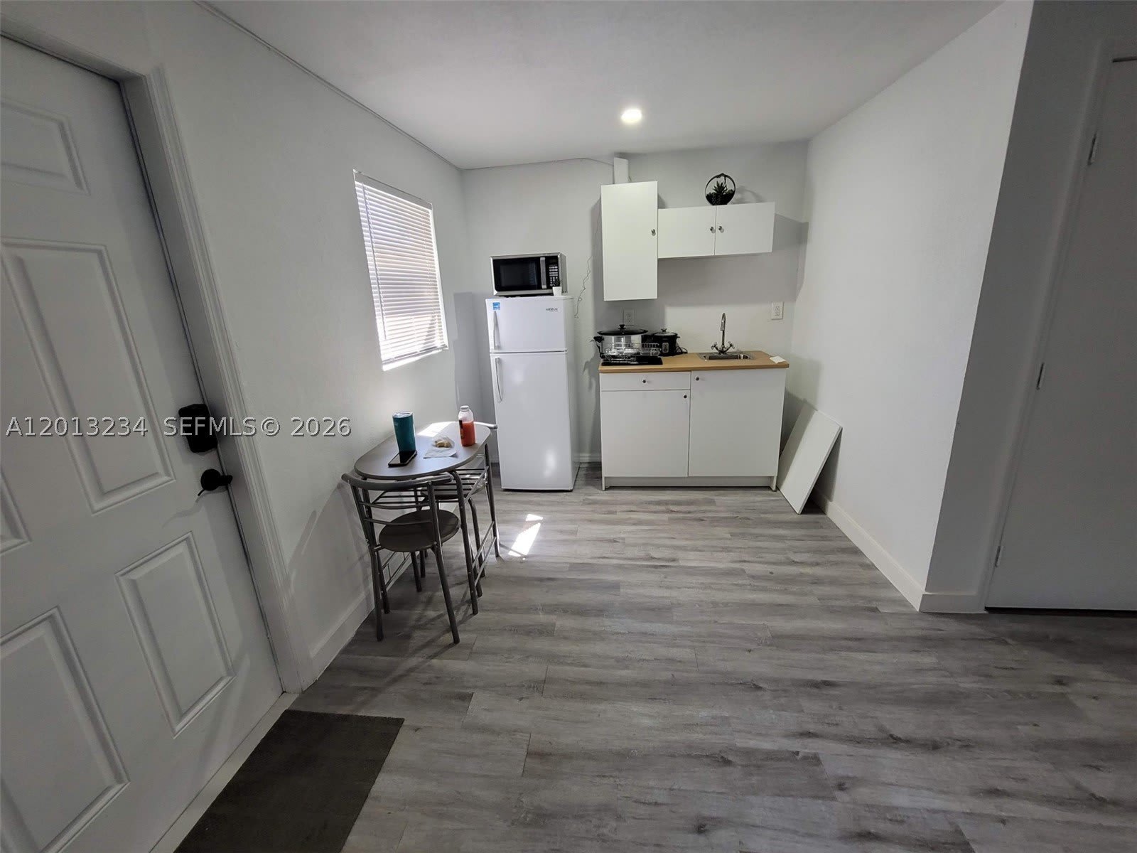 4201 SW 32nd Dr – photo 4