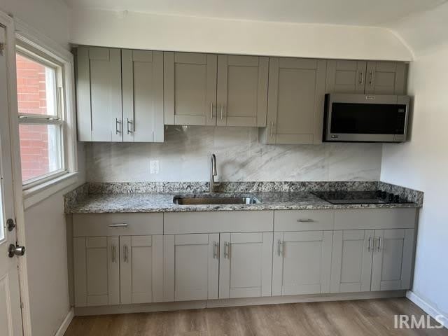 957 S Spring Street – photo 3