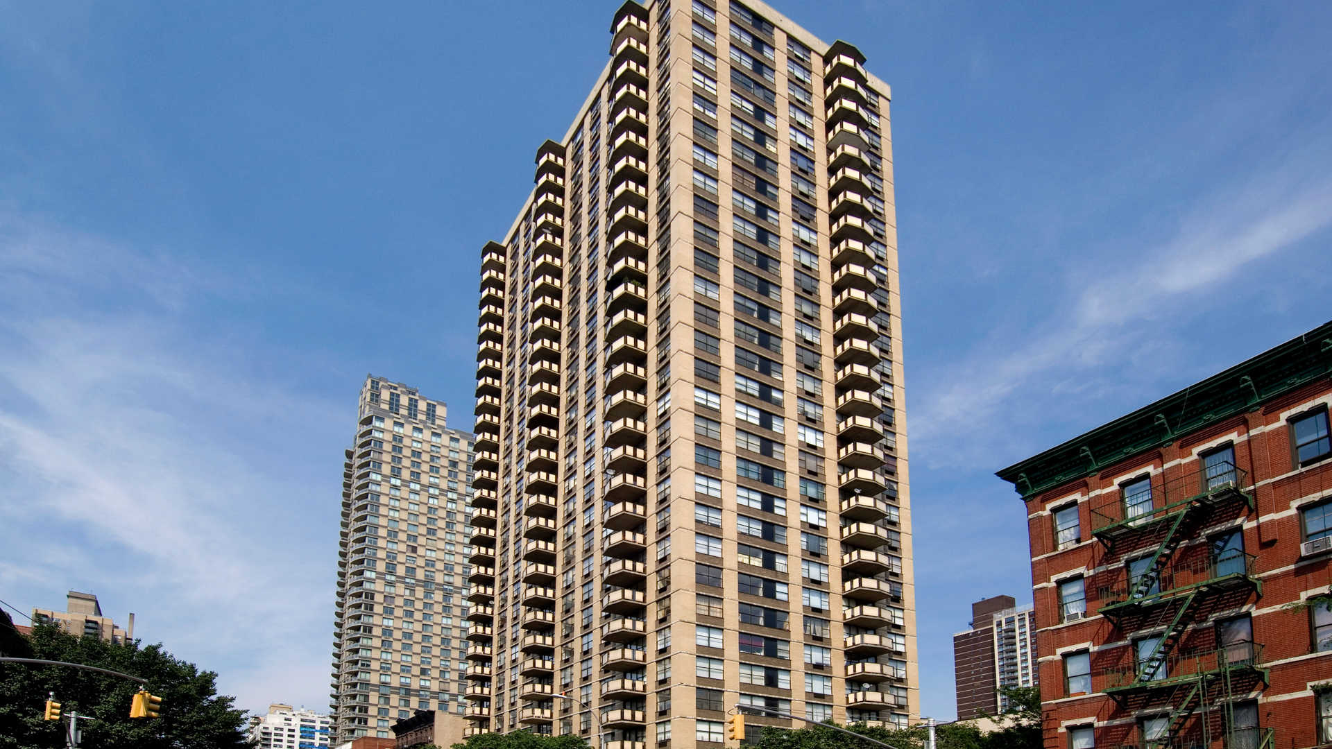 303 East 83rd – photo 2