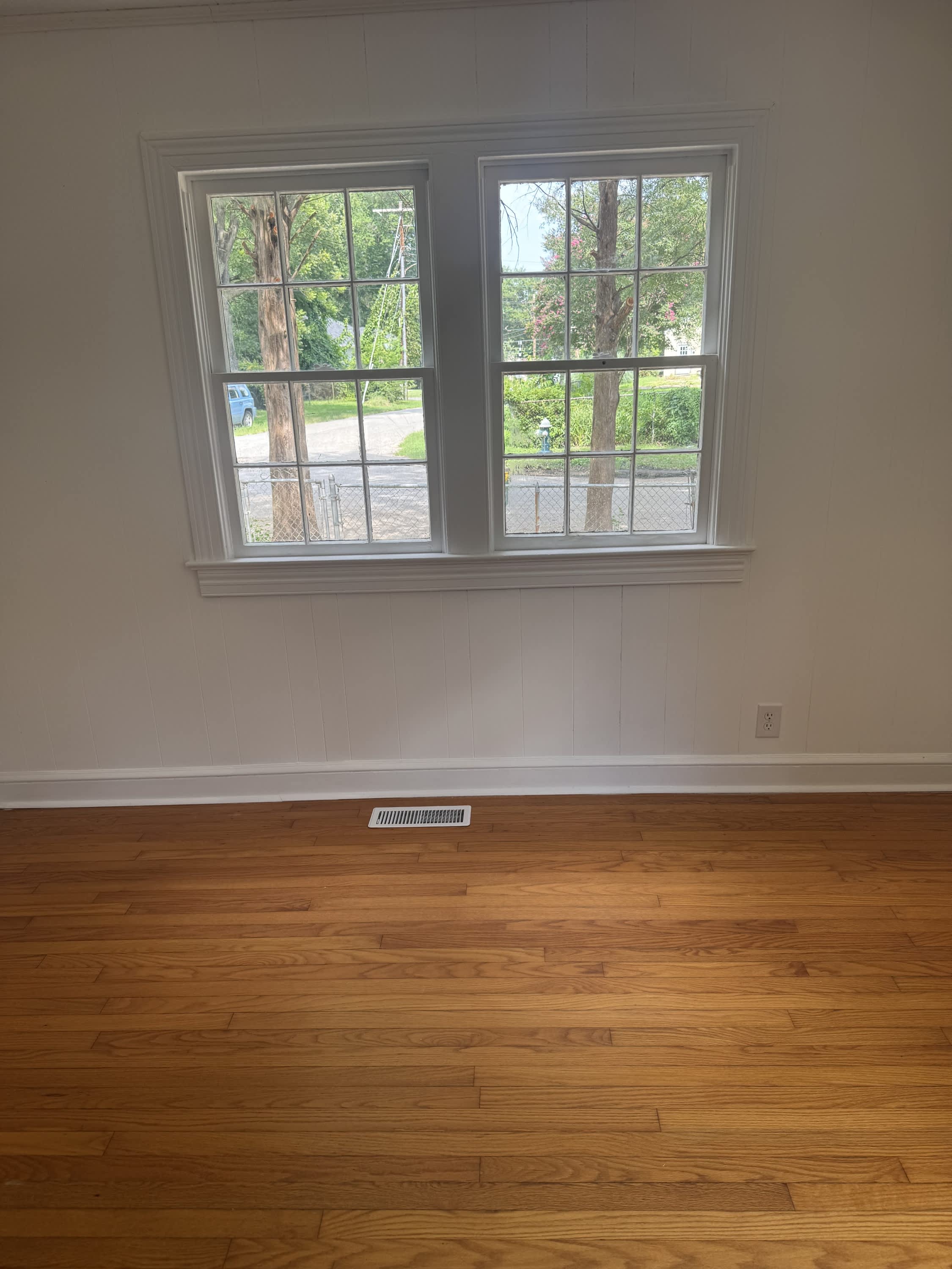 132 South 11th Avenue – photo 3