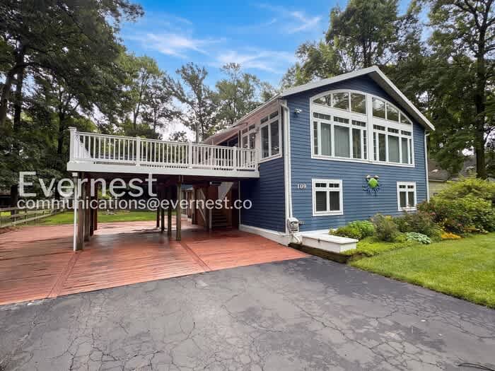109 Chesapeake Bay Drive – photo 1