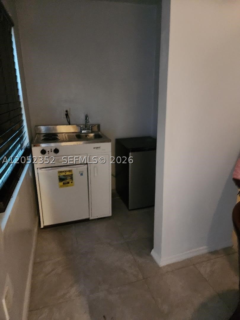 13915 NW 5th Ct – photo 5